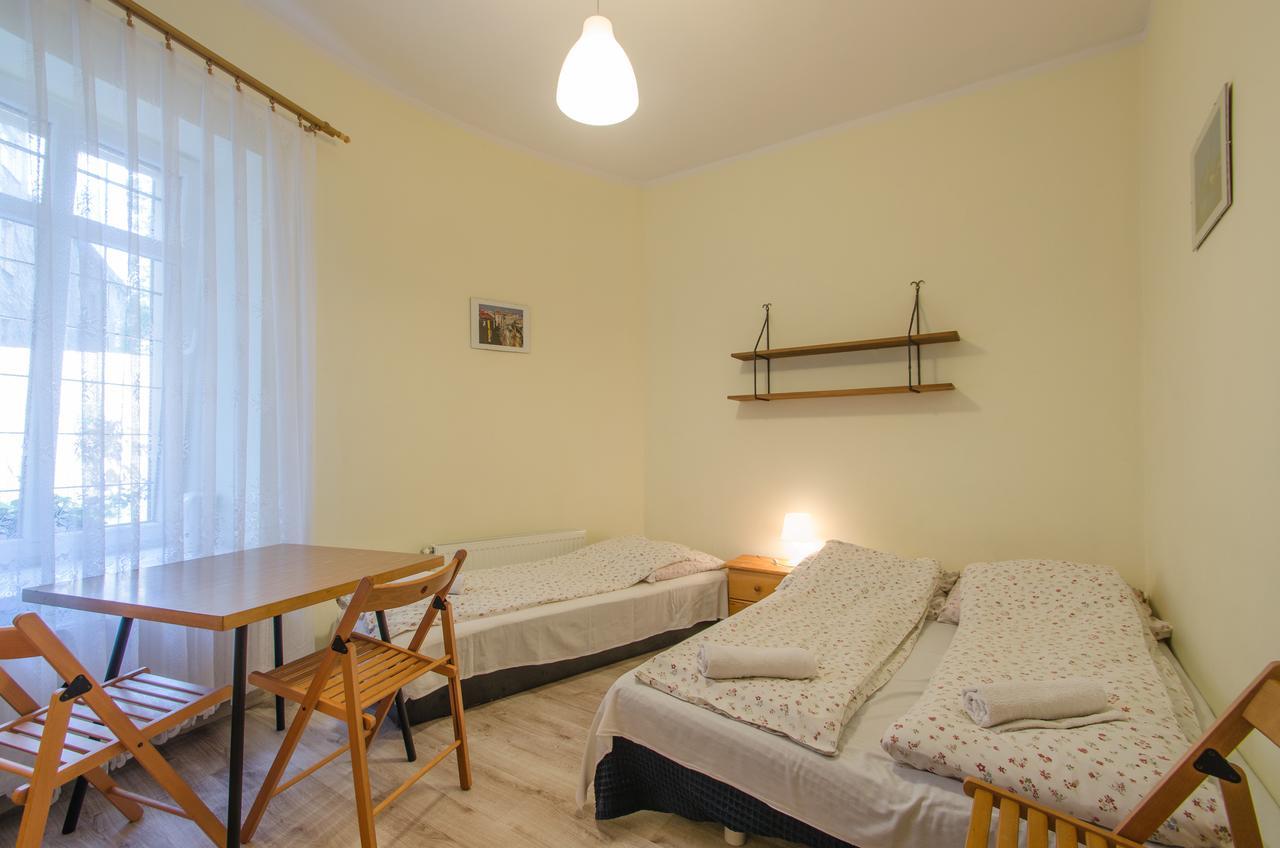 Aparthostel Fryderyk Cracovie Extérieur photo